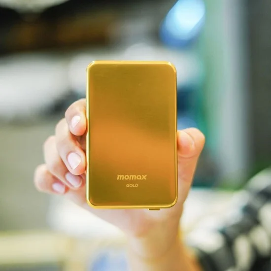 Momax Q.Mag Power 6 5000mAh Magnetic Wireless Battery Pack (Gold)