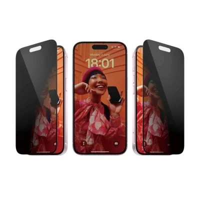 PanzerGlass&trade; Privacy Screen Protector iPhone 15 | Ultra-Wide Fit - Privacy