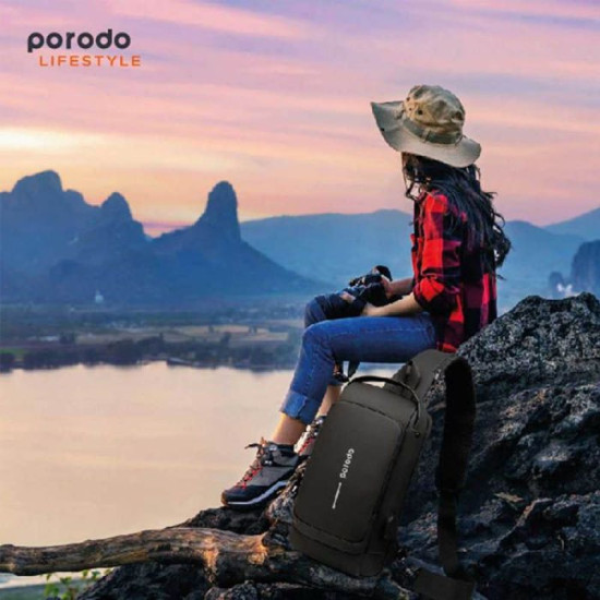 Porodo Lifestyle Water-Proof Oxford Fanny Pack With USB-A Port - Black